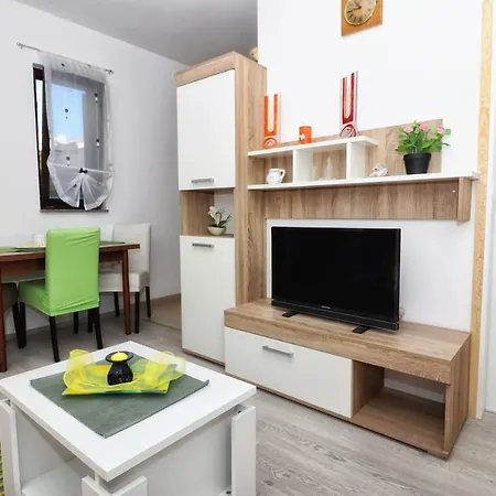 Apartment Edi Pula Exterior photo